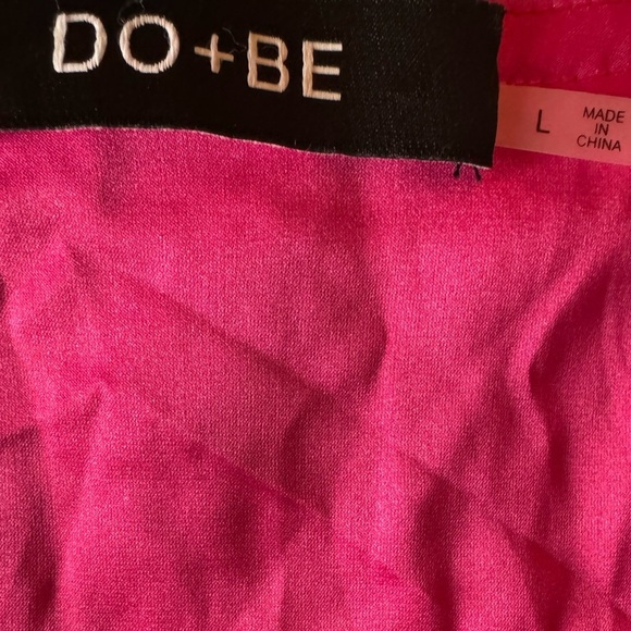 Pleated Long Sleeve Cropped Blouse - Picture 4 of 4